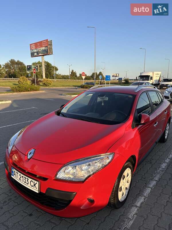 Універсал Renault Megane 2011 в Львові фото 3 Універсал Renault Megane 2011 в Львові