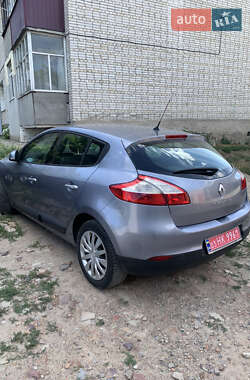 Хетчбек Renault Megane 2009 в Ромнах