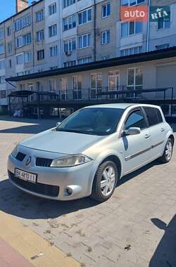 Хэтчбек Renault Megane 2003 в Дубно