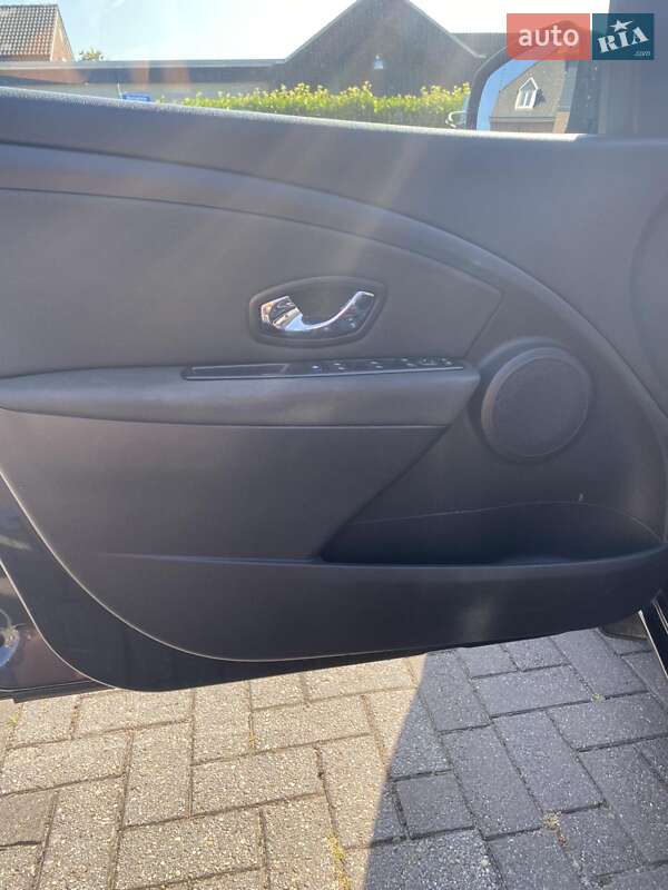 Универсал Renault Megane 2013 в Городке