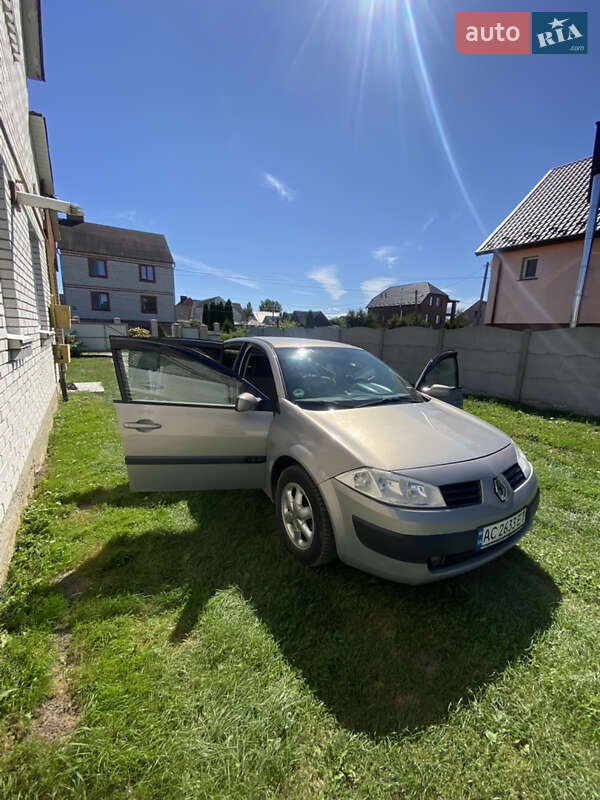 Седан Renault Megane 2004 в Ратному фото 4 Седан Renault Megane 2004 в Ратному