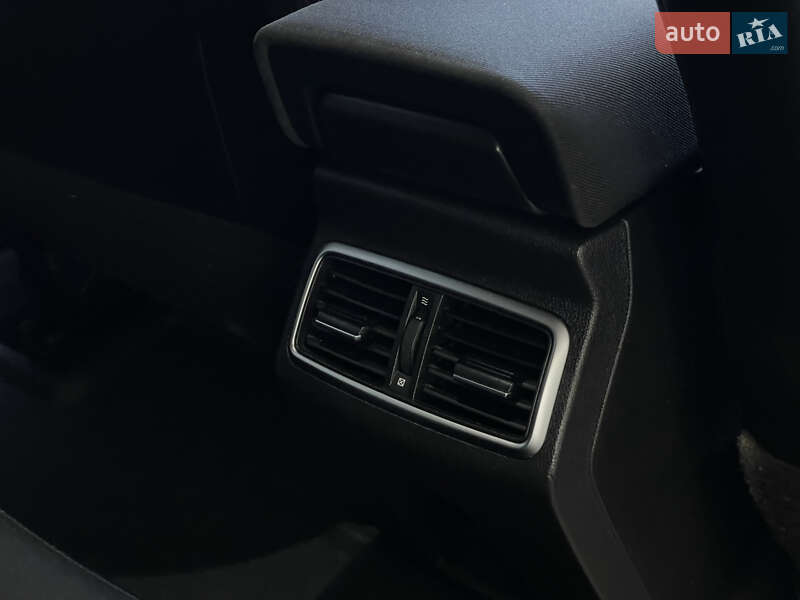 Хэтчбек Renault Megane 2016 в Бердичеве фото 31 Хэтчбек Renault Megane 2016 в Бердичеве