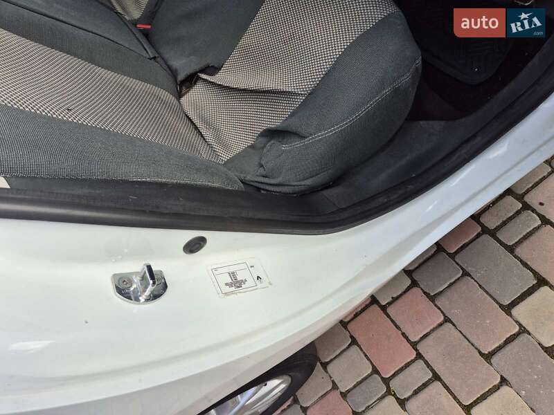 Хэтчбек Renault Megane 2015 в Ровно