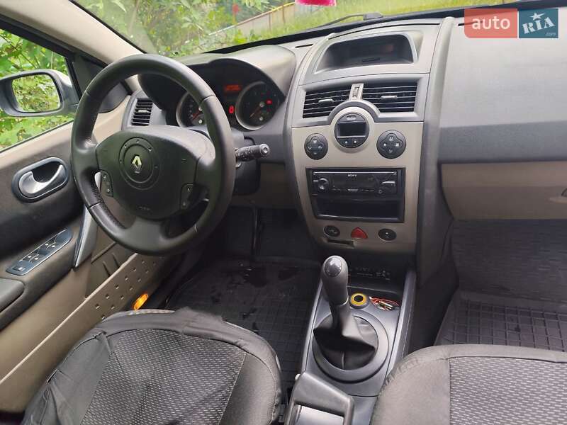 Хетчбек Renault Megane 2002 в Києві