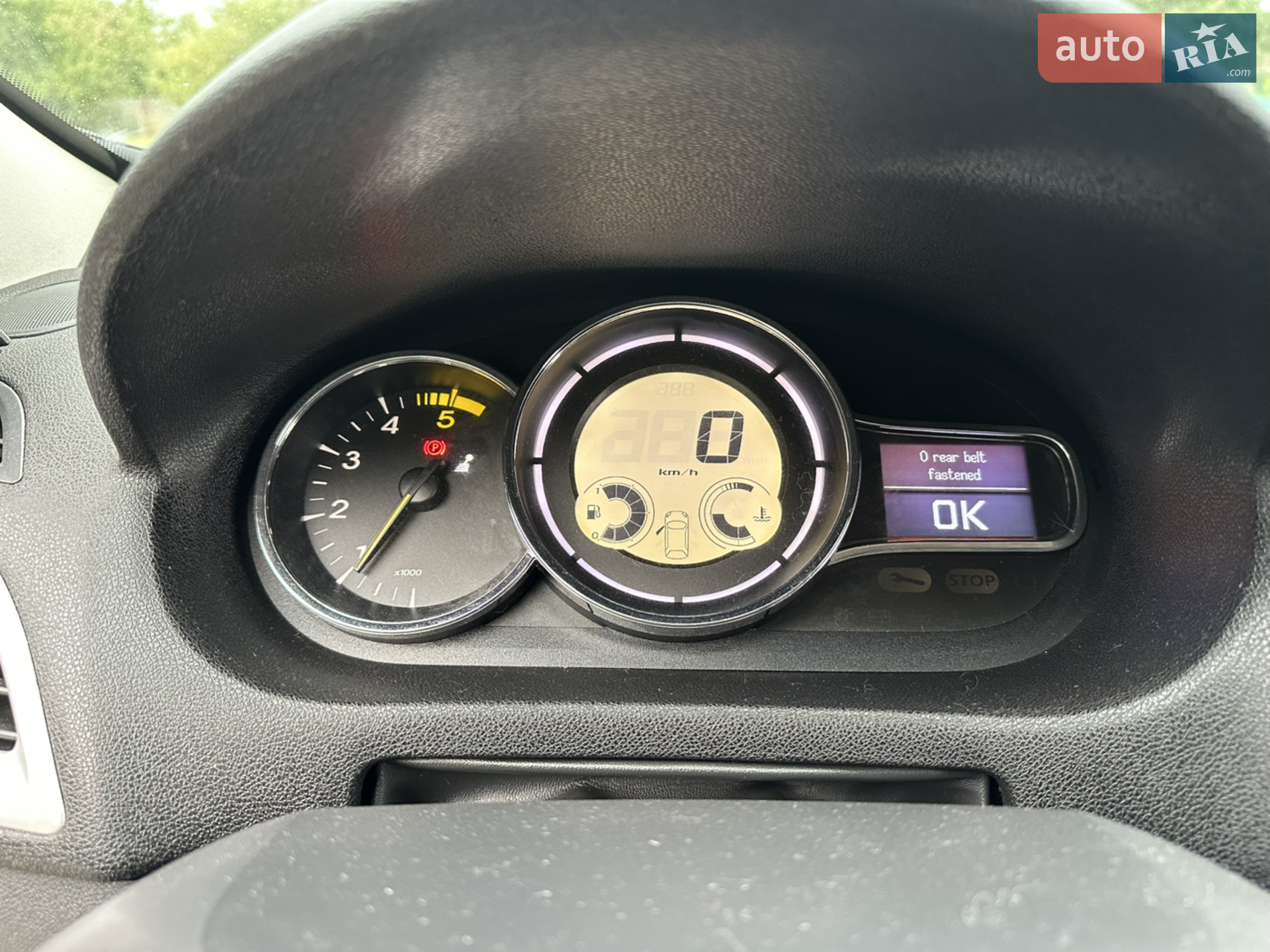 2010 Renault Megane - мініатюра 16