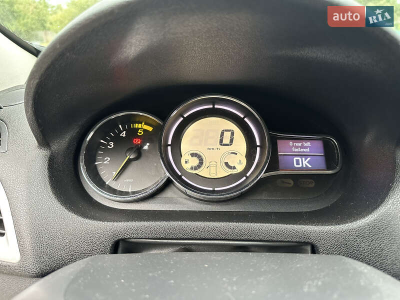 Універсал Renault Megane 2010 в Новоархангельську фото 16 Універсал Renault Megane 2010 в Новоархангельську