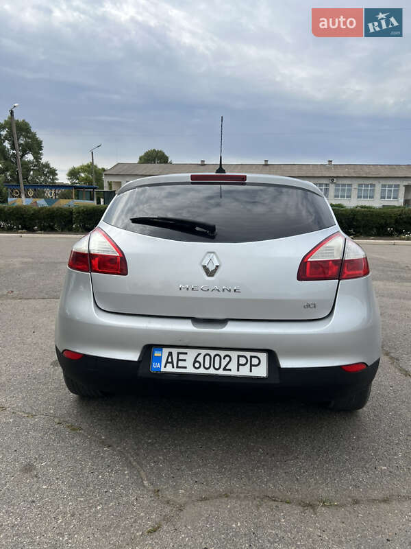 Хэтчбек Renault Megane 2011 в Днепре