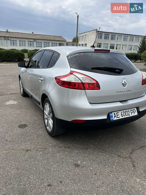 Хэтчбек Renault Megane 2011 в Днепре