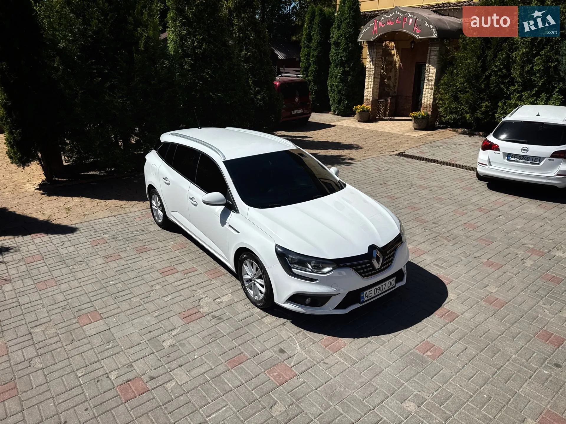 2016 Renault Megane - мініатюра 10