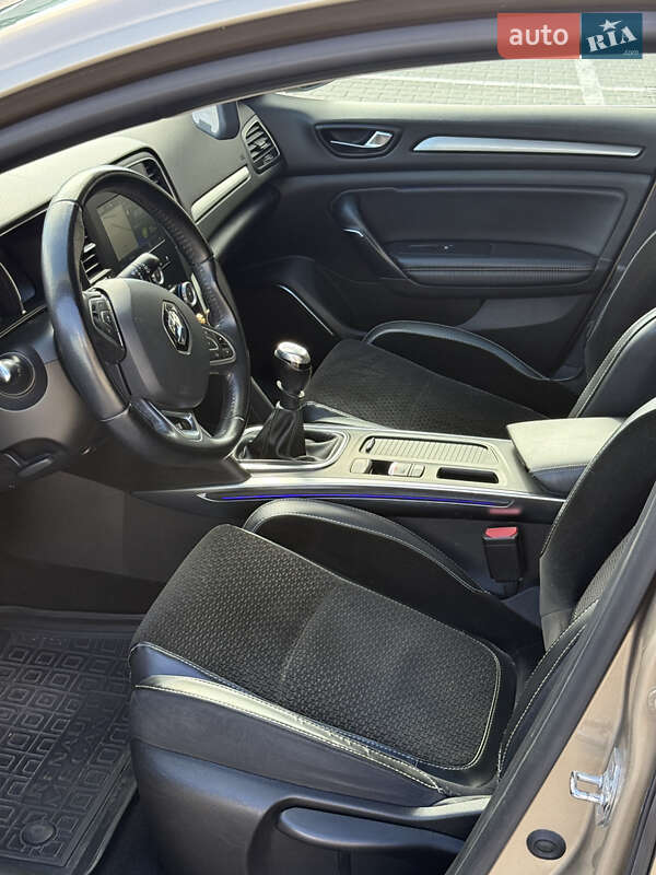 Универсал Renault Megane 2017 в Тернополе фото 17 Универсал Renault Megane 2017 в Тернополе