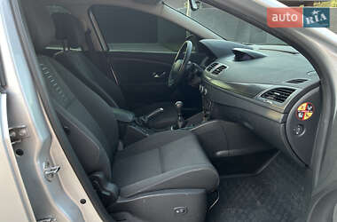 Универсал Renault Megane 2010 в 