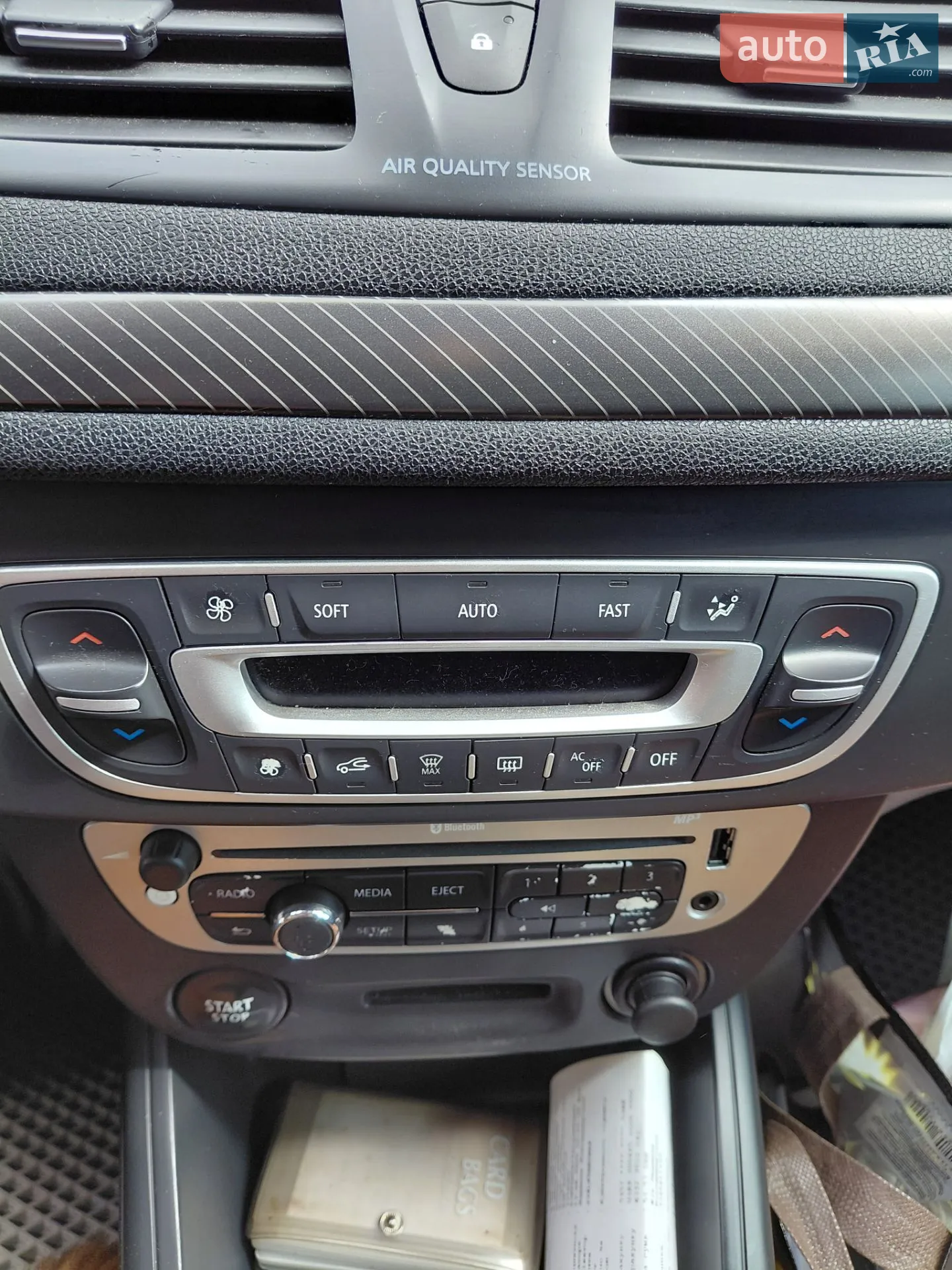 2012 Renault Megane - мініатюра 14