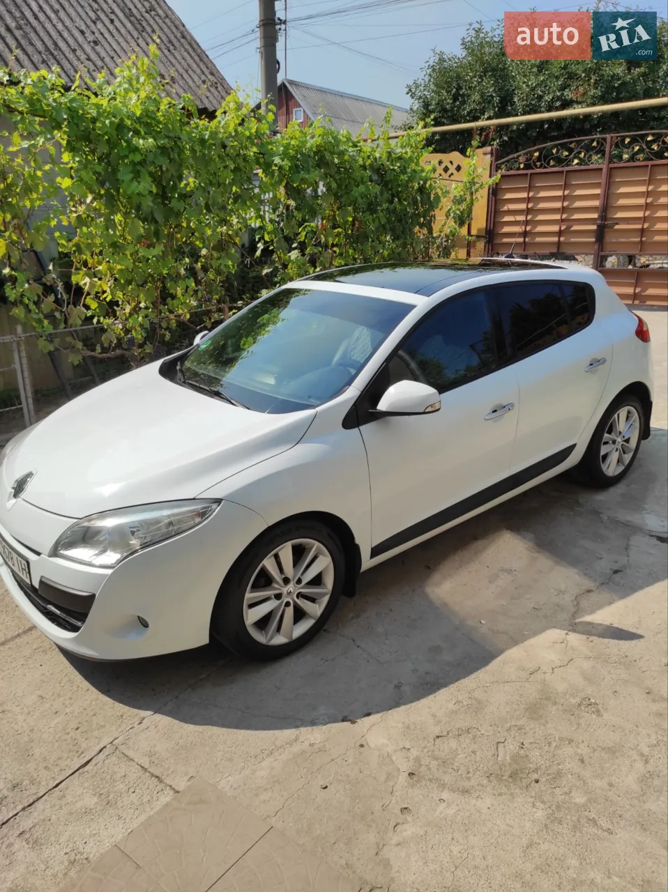 2010 Renault Megane - мініатюра 15