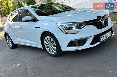 Хетчбек Renault Megane 2016 в Кам'янському