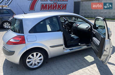 Купе Renault Megane 2007 в 