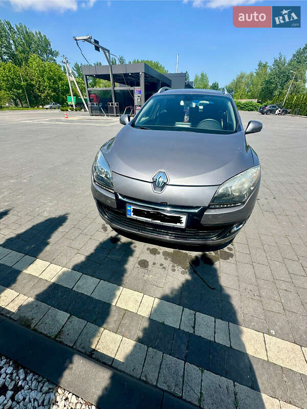 Універсал Renault Megane 2012 в Надвірній