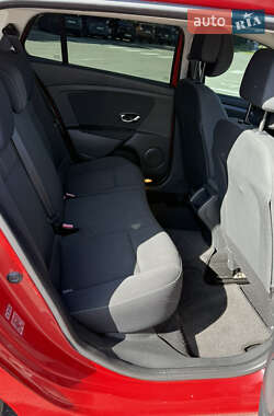 Универсал Renault Megane 2012 в 