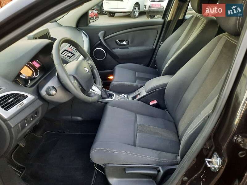 Хэтчбек Renault Megane 2010 в Полтаве