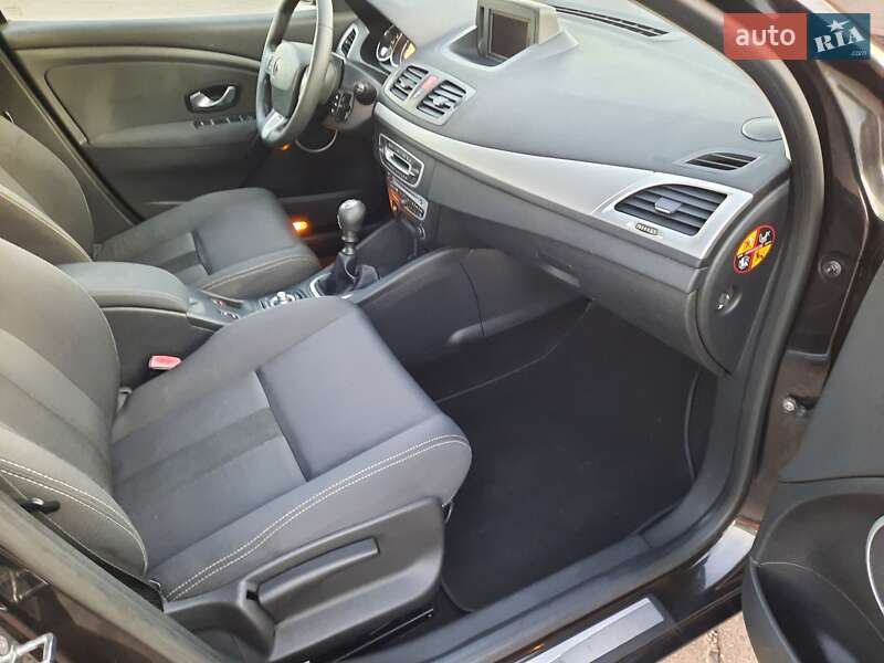 Хэтчбек Renault Megane 2010 в Полтаве