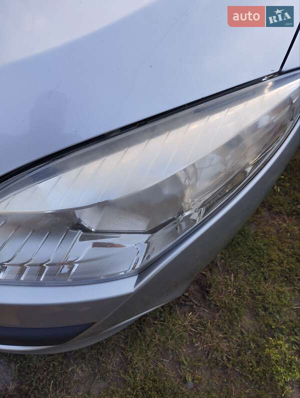 Хетчбек Renault Megane 2010 в Варві фото 5 Хетчбек Renault Megane 2010 в Варві