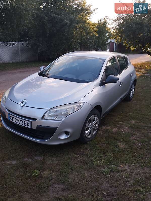 Хетчбек Renault Megane 2010 в Варві фото 8 Хетчбек Renault Megane 2010 в Варві