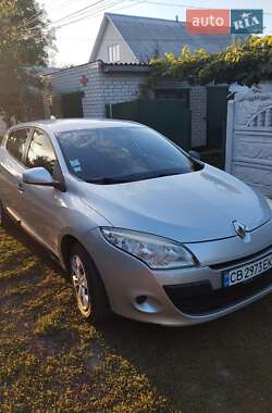 Хетчбек Renault Megane 2010 в Варві