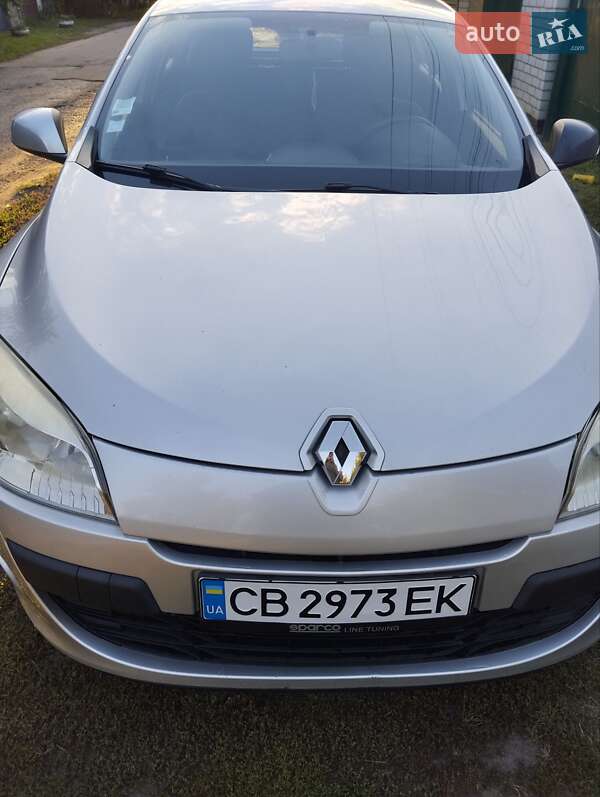 Хетчбек Renault Megane 2010 в Варві фото 21 Хетчбек Renault Megane 2010 в Варві