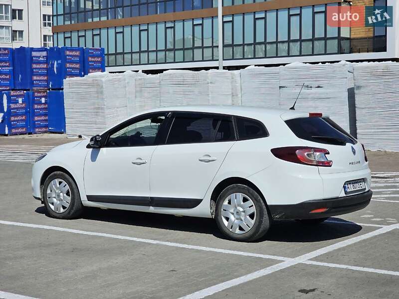 Універсал Renault Megane 2011 в Івано-Франківську фото 6 Універсал Renault Megane 2011 в Івано-Франківську