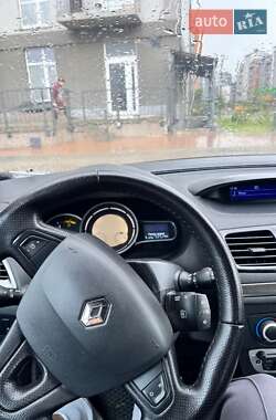Хэтчбек Renault Megane 2014 в 