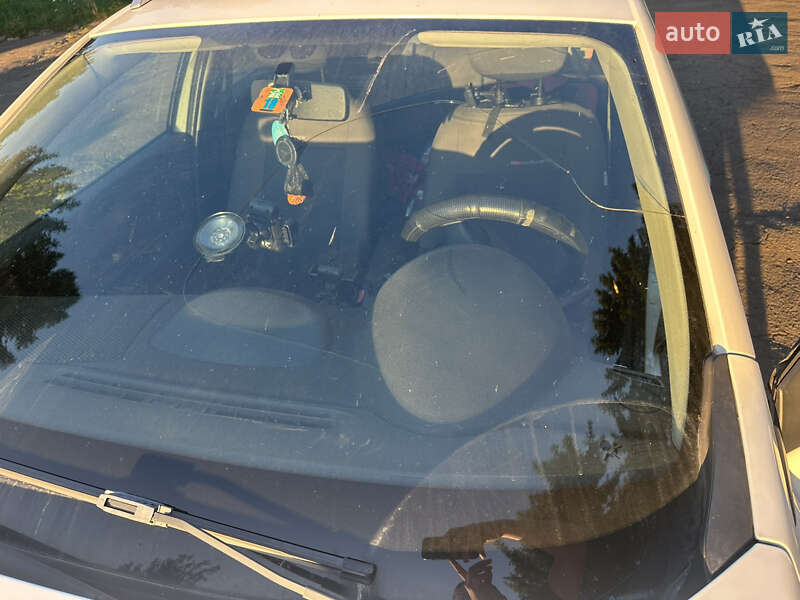 Универсал Renault Megane 2010 в Ровно фото 12 Универсал Renault Megane 2010 в Ровно