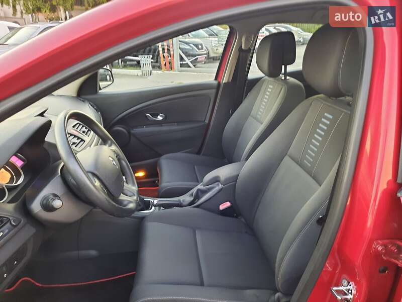 Хэтчбек Renault Megane 2009 в Полтаве