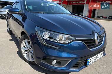 Седан Renault Megane 2017 в Хусте