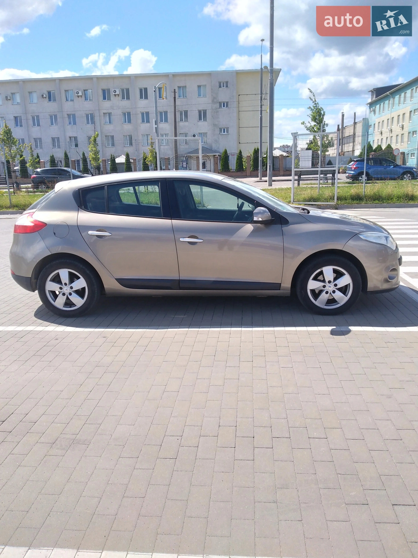 Renault Megane 2010 VIN VF1BZ1V0643651403 фото оголошення 6 з 10