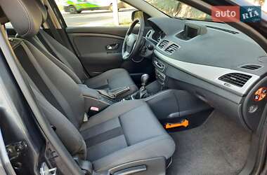 Универсал Renault Megane 2010 в 