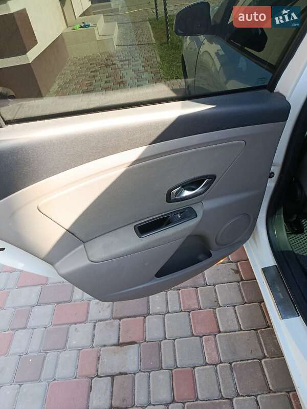 Універсал Renault Megane 2010 в Полтаві