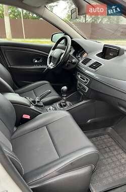 Хэтчбек Renault Megane 2015 в 