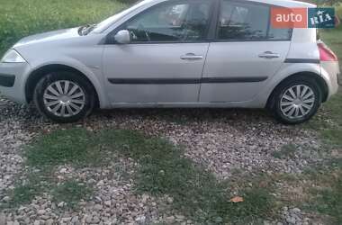 Хетчбек Renault Megane 2004 в Вижниці