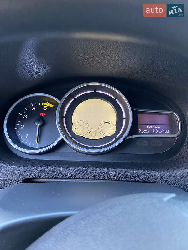 Универсал Renault Megane 2010 в Баштанке фото 35 Универсал Renault Megane 2010 в Баштанке