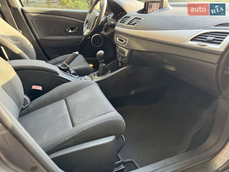 Универсал Renault Megane 2012 в Луцке фото 13 Универсал Renault Megane 2012 в Луцке