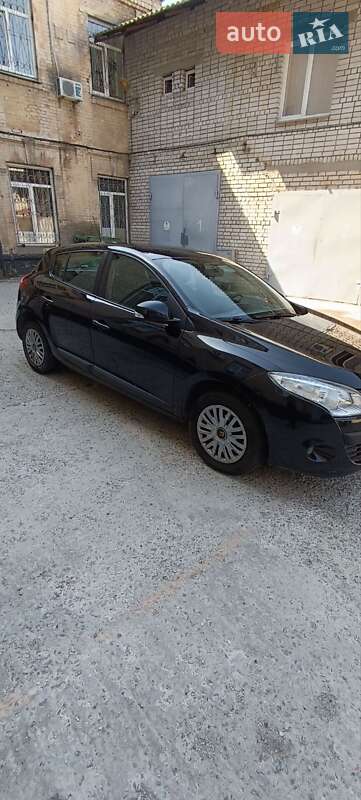Хэтчбек Renault Megane 2011 в Днепре фото 4 Хэтчбек Renault Megane 2011 в Днепре