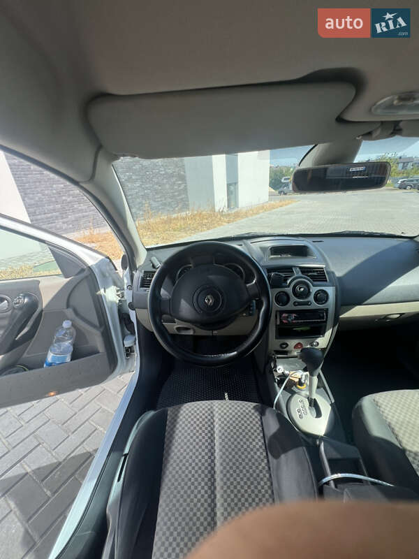 Универсал Renault Megane 2005 в Ровно фото 11 Универсал Renault Megane 2005 в Ровно