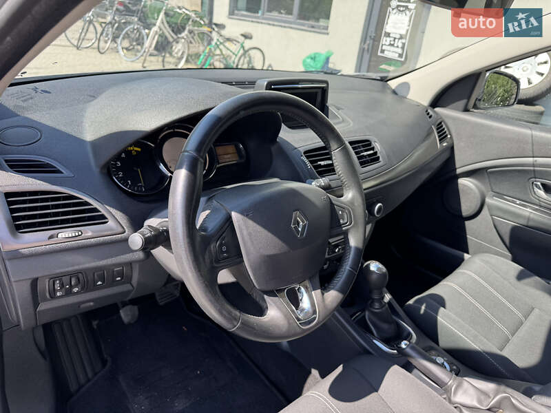 Універсал Renault Megane 2013 в Старокостянтинові фото 16 Універсал Renault Megane 2013 в Старокостянтинові