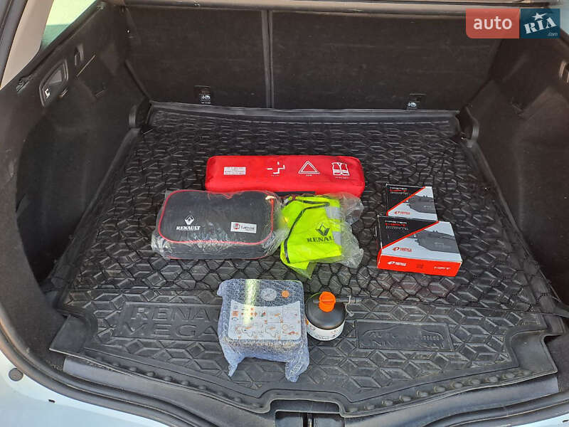 Универсал Renault Megane 2016 в Запорожье фото 8 Универсал Renault Megane 2016 в Запорожье