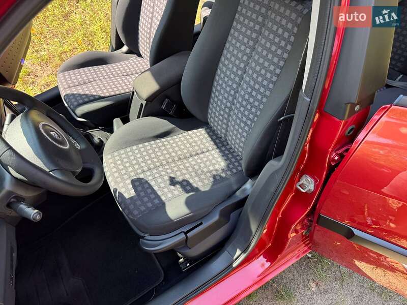 Универсал Renault Megane 2006 в Полтаве фото 57 Универсал Renault Megane 2006 в Полтаве