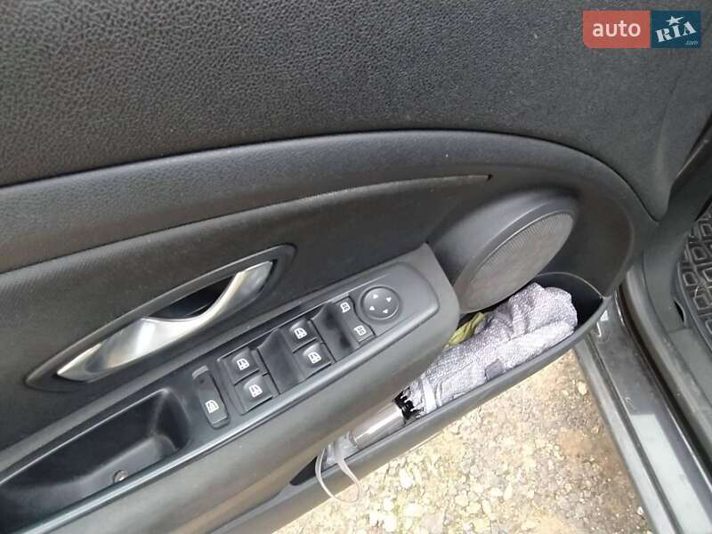 Универсал Renault Megane 2009 в Городке