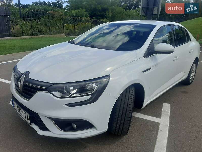 Седан Renault Megane 2018 в Киеве фото 6 Седан Renault Megane 2018 в Киеве