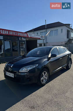 Хэтчбек Renault Megane 2010 в Каменке