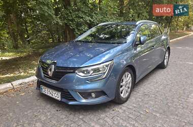 Універсал Renault Megane 2016 в Чернівцях
