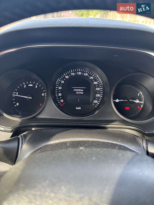 Хетчбек Renault Megane 2017 в Івано-Франківську