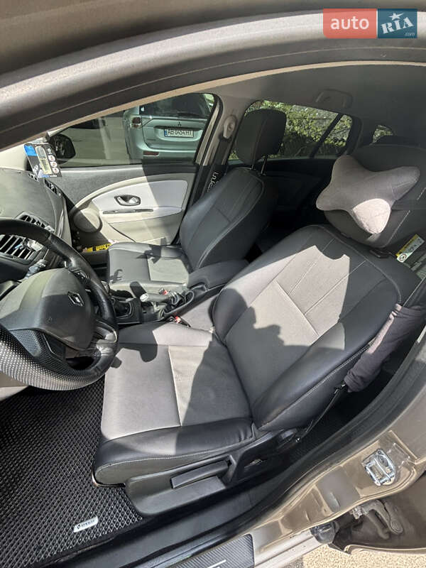 Универсал Renault Megane 2010 в Виннице фото 9 Универсал Renault Megane 2010 в Виннице